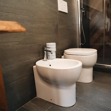 Konukevi Downtown Boutique House - Ca Domus Collection Roma