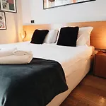 Downtown Boutique House - Ca Domus Collection Guest house Rome
