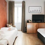 Downtown Boutique House - Ca Domus Collection 4* Rome