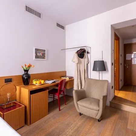 Downtown Boutique House - Ca Domus Collection Rome