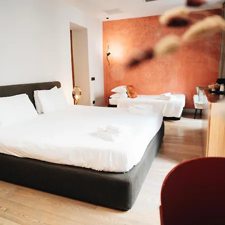 Konukevi Downtown Boutique House - Ca Domus Collection Roma