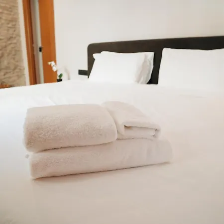 Downtown Boutique House - Ca Domus Collection Konukevi Roma