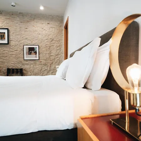 Downtown Boutique House - Ca Domus Collection Konukevi Roma