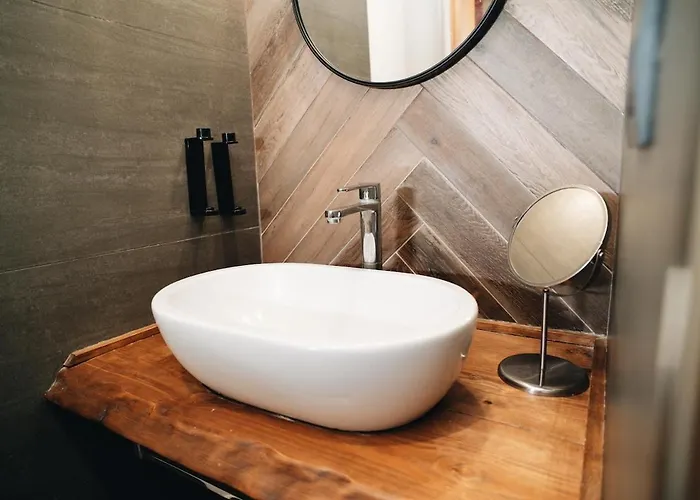 Konukevi Downtown Boutique House - Ca Domus Collection